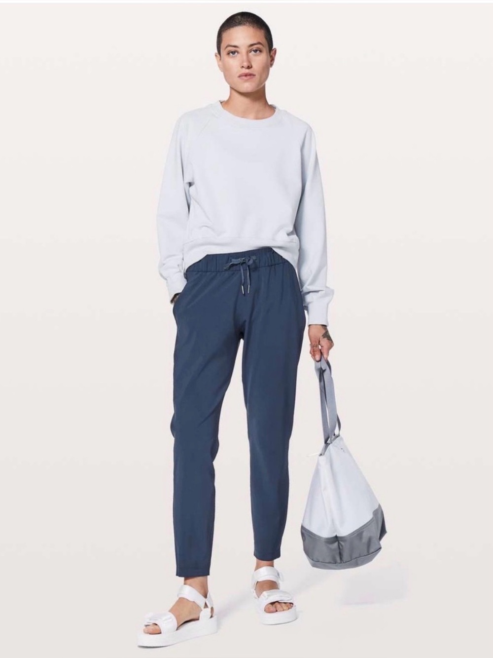 lululemon athletica On The Fly Jogger Pant Navy 27” Size 2